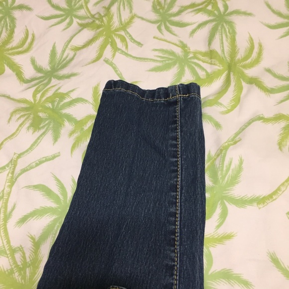 G By Guess Jeans - Picture 7 of 8